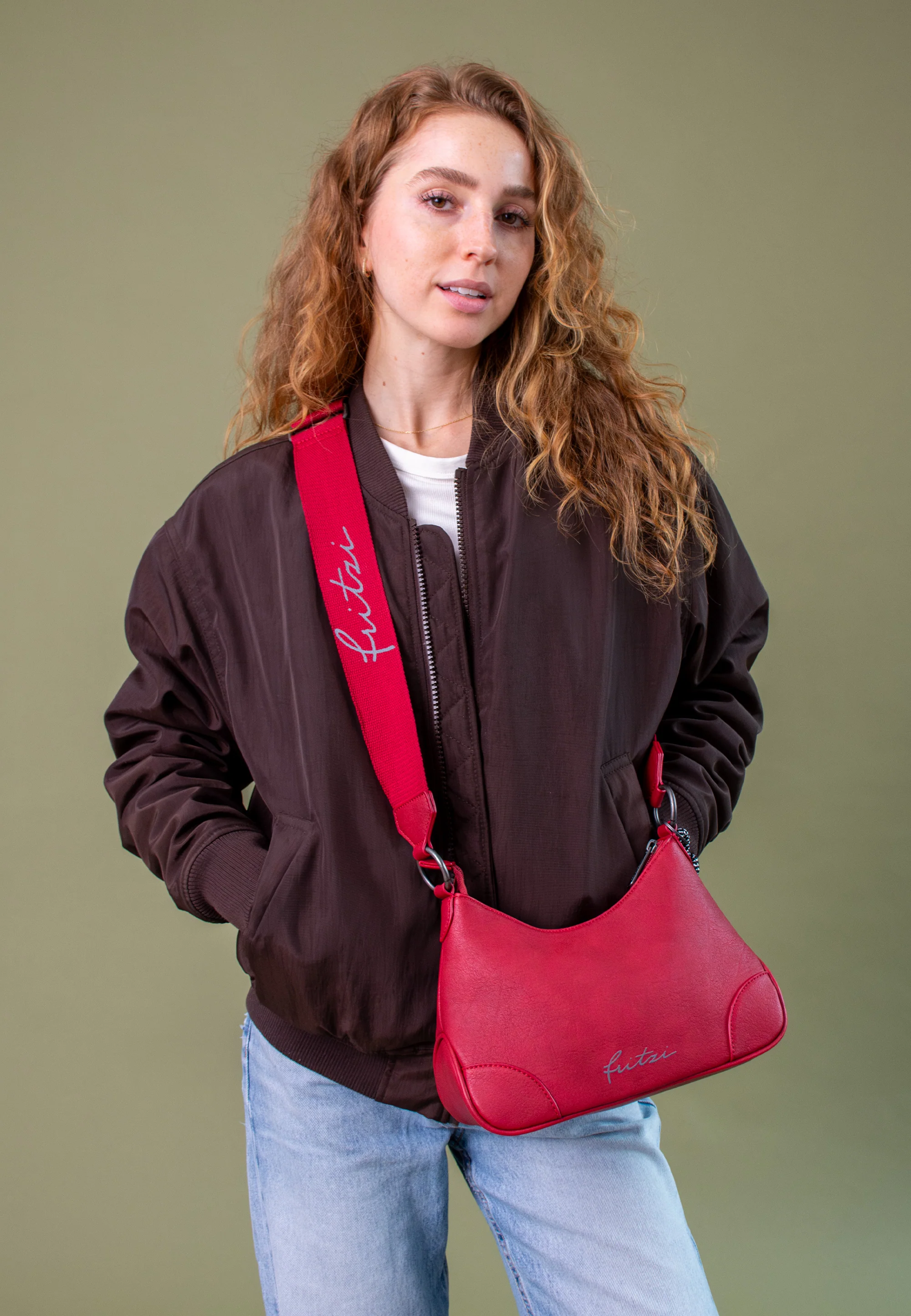 Cross Lou - Image 3