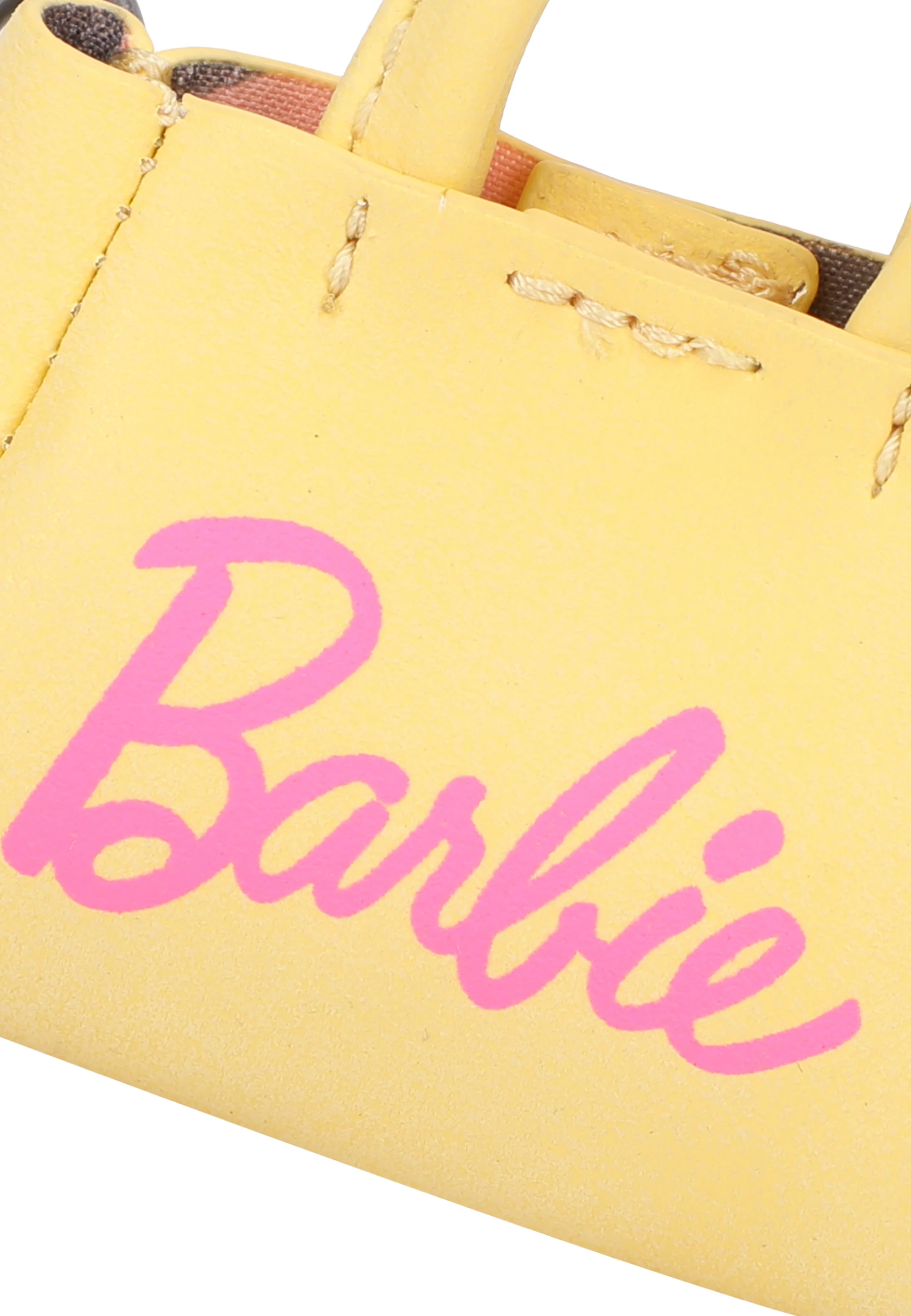 Izzy Mini Case | Limited Barbie - Image 32